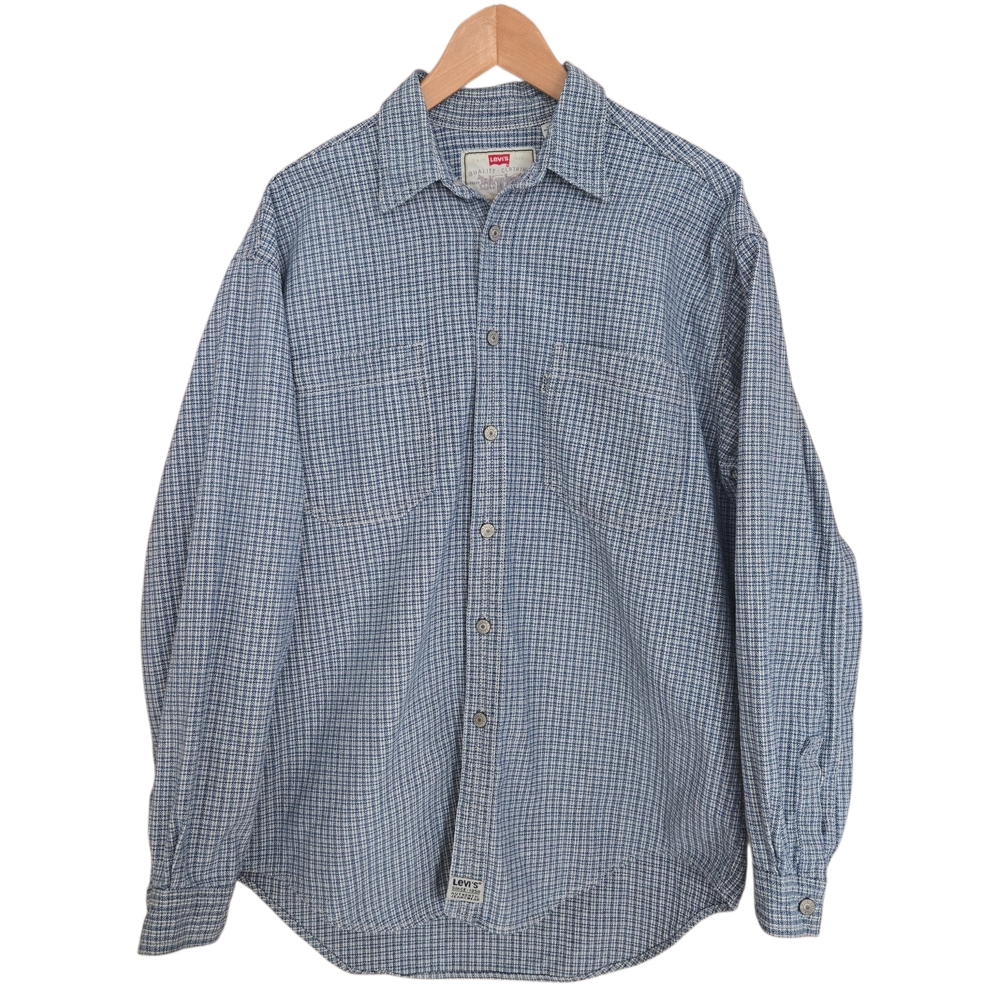 Vintage Levi's Button Up Shirt Mens Size M Blue Plaid 100% Cotton Pockets